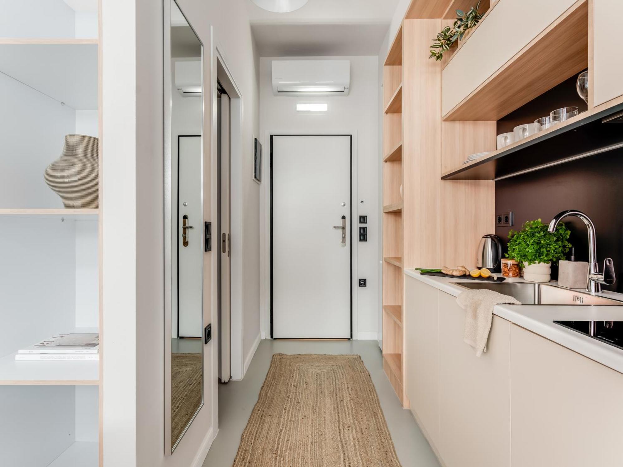 Sanders Port Piraeus Room photo